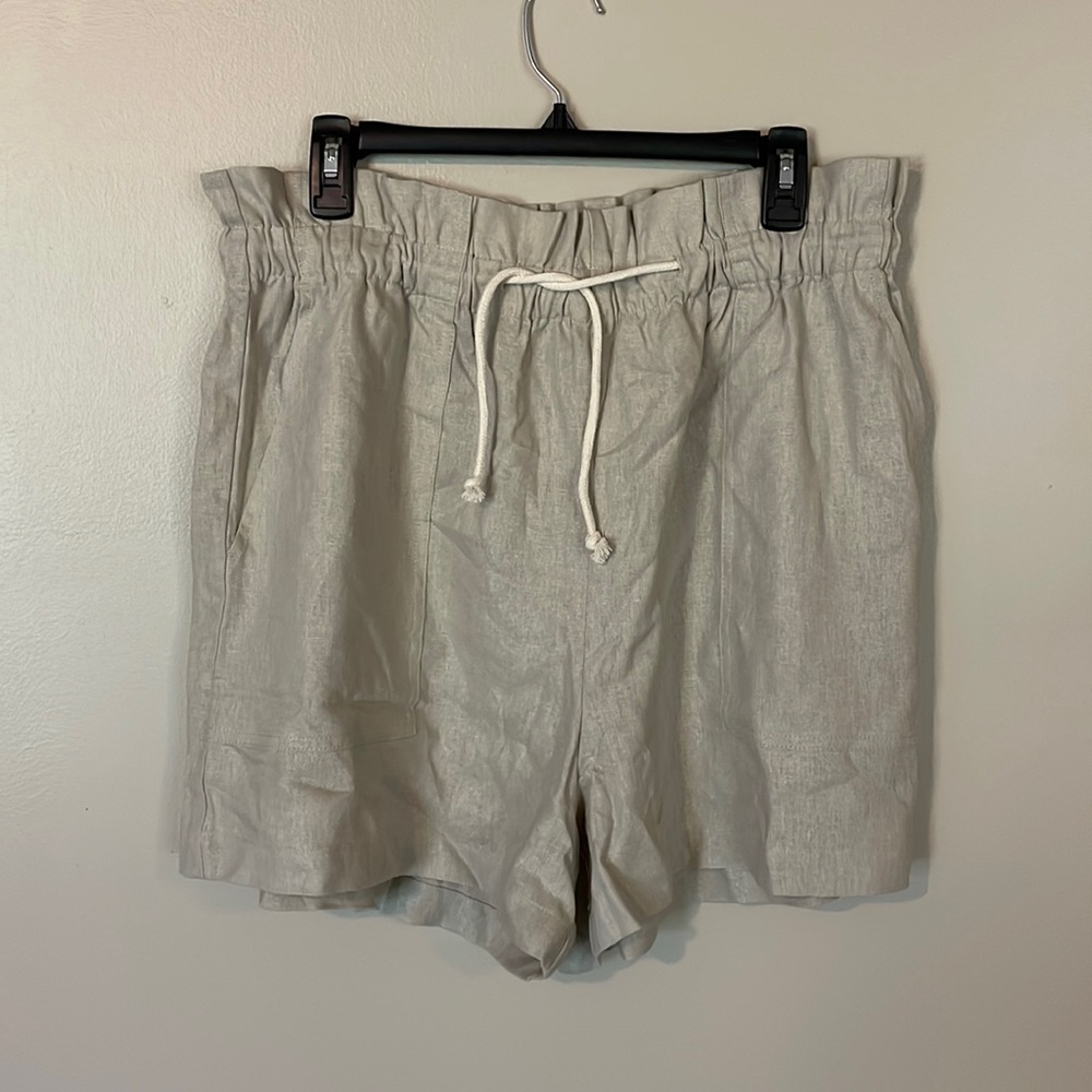 Brand new paper bag shorts